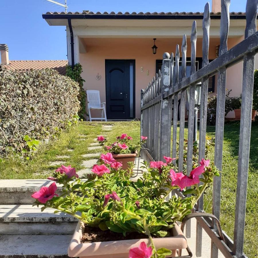 Residence Ai Campi Da Golf Saturnia Exteriér fotografie